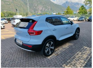 VOLVO XC40 CORE B3 KM ZERO 08/2026 5 ANNI DI GARANZIA